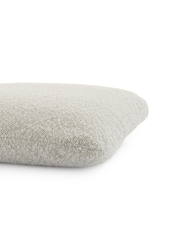 K-Waiting Cushion Bouclé