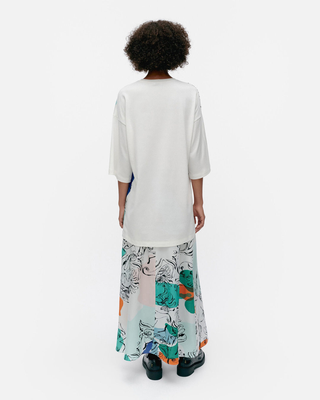 petran blombom placement t-shirt