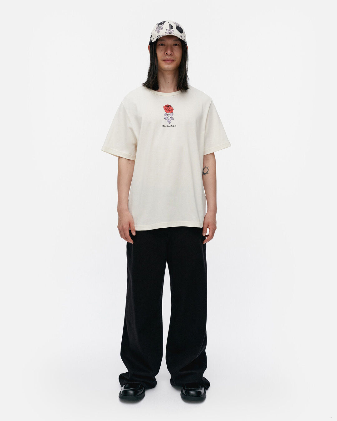 kioski vihne vihkiruusu placement t-shirt - white