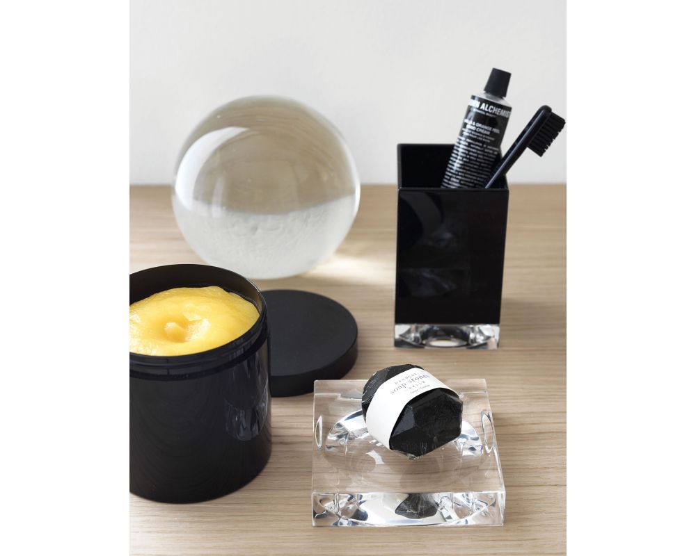 Boxy Toothbrush Holder