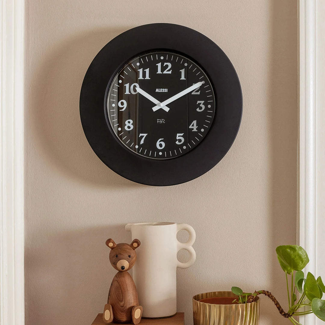 Momento Wall Clock