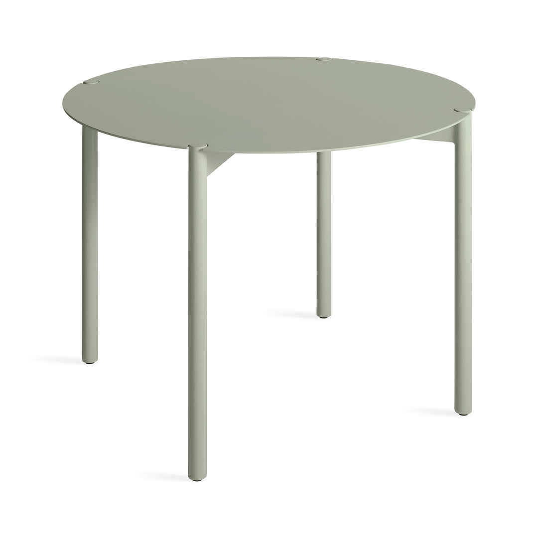 Comeuppance 42" Round Dining Table