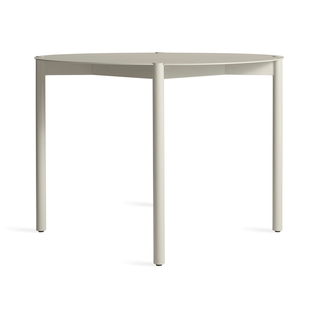 Comeuppance 42" Round Dining Table