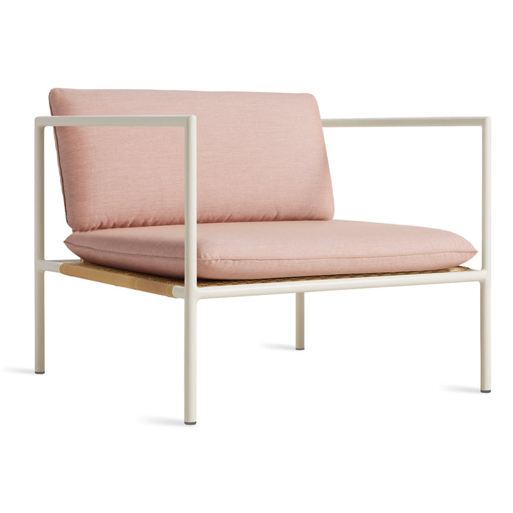 Dog Days Outdoor Lounge Chair