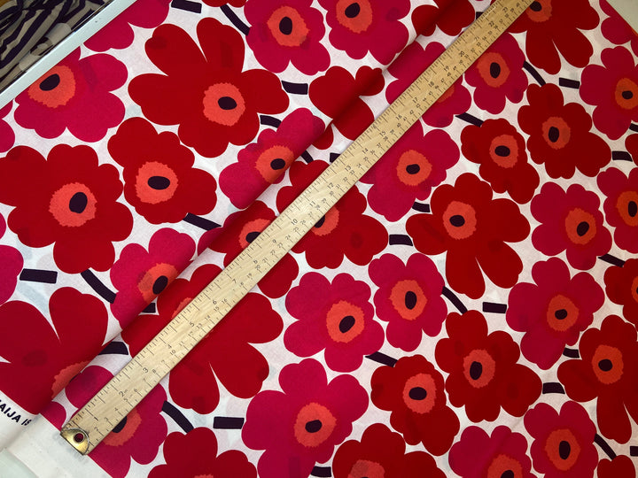 mini-unikko red cotton fabric