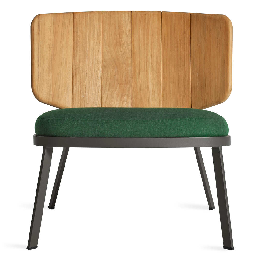 Low Fade Outdoor Lounge Chair