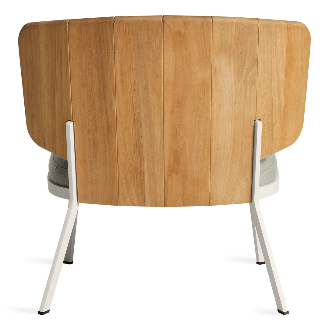 Low Fade Outdoor Lounge Chair