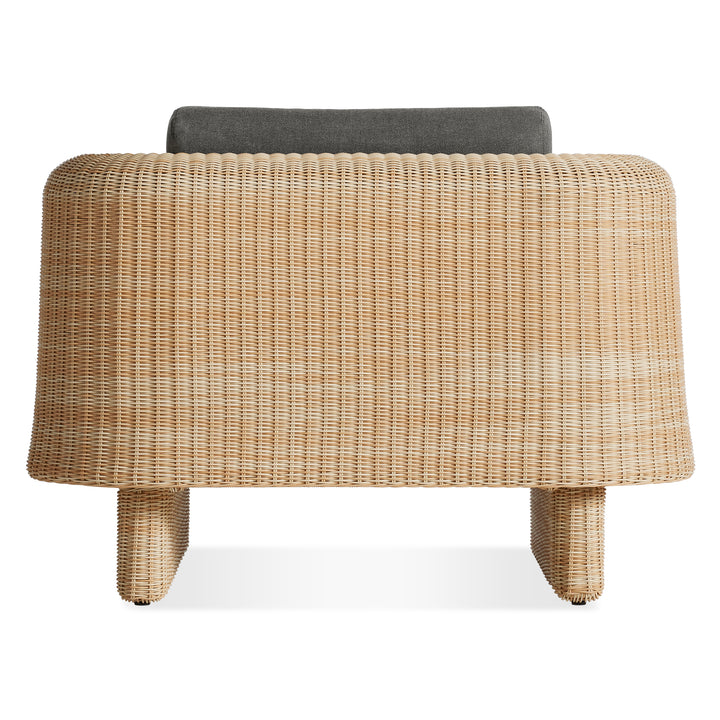 Loophole Outdoor Lounge Chair