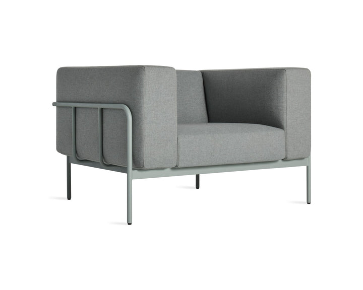 Cache Lounge Chair