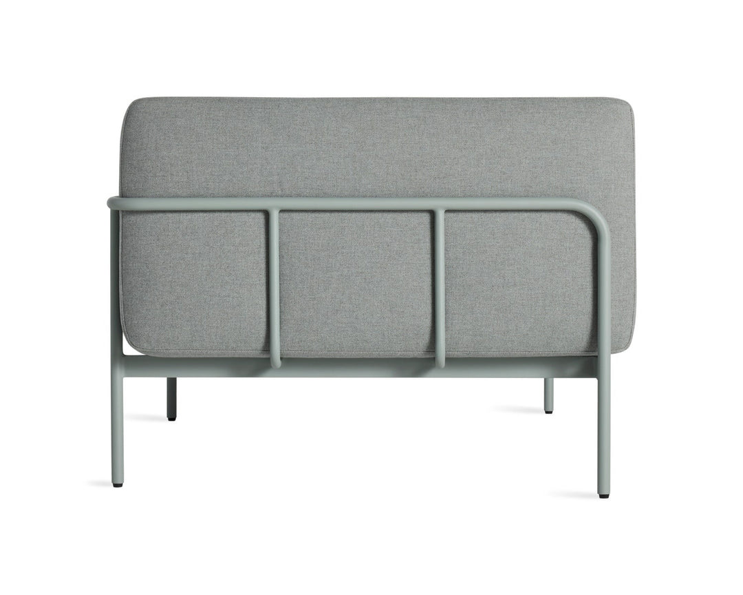 Cache Lounge Chair
