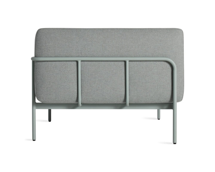 Cache Lounge Chair