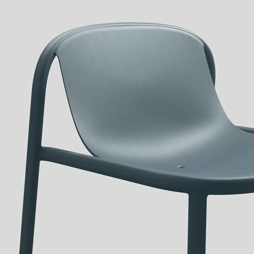 Decade Lounge Chair