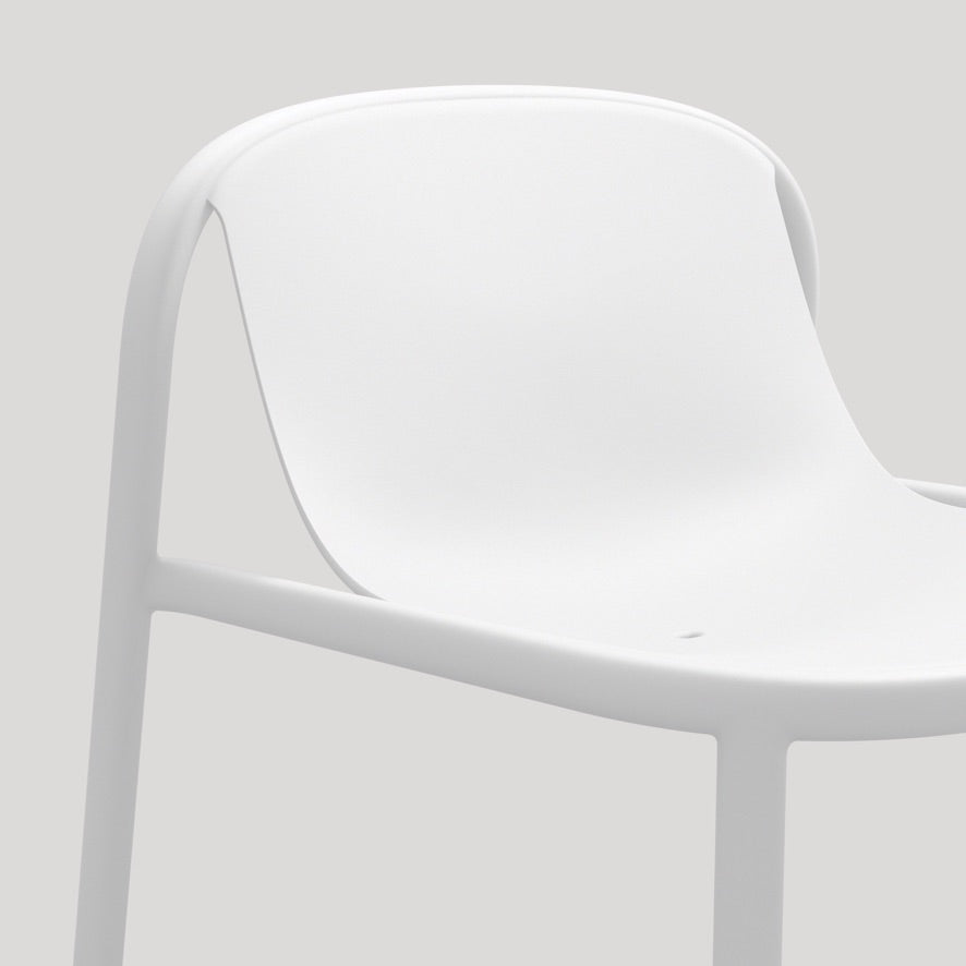 Decade Lounge Chair