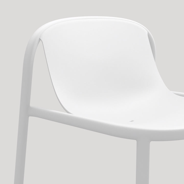 Decade Lounge Chair