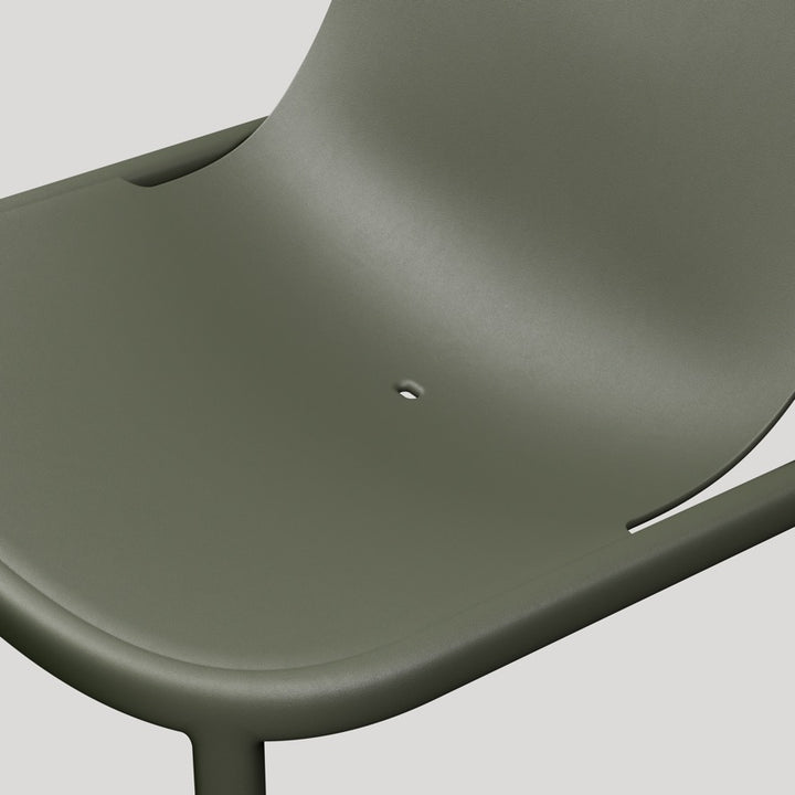 Decade Lounge Chair