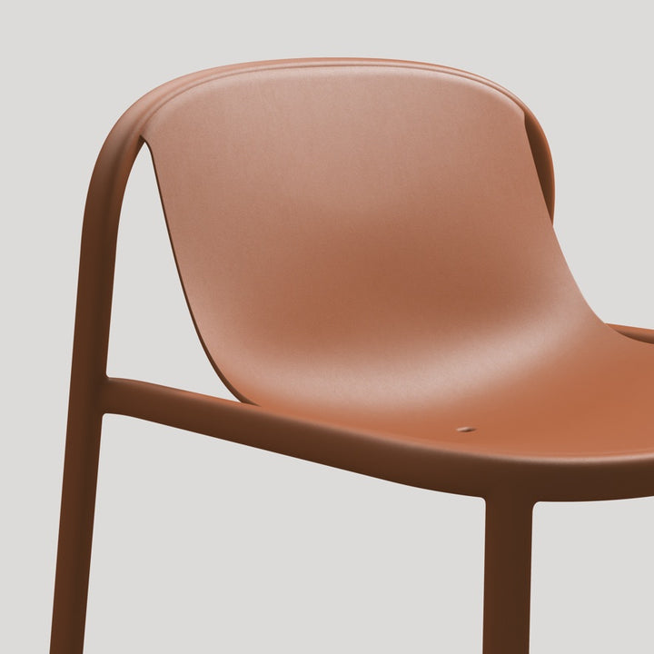 Decade Lounge Chair