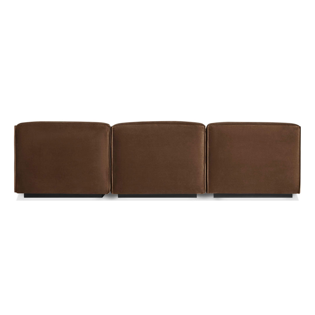 Cleon Medium Sectional Sofa