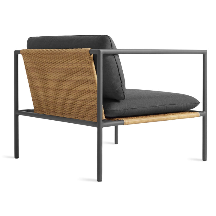Dog Days Outdoor Lounge Chair