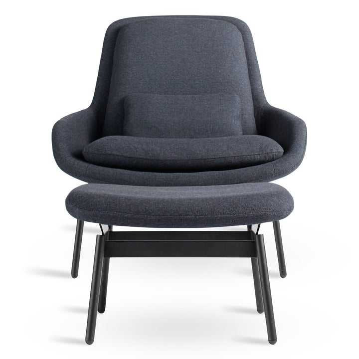 Field Lounge Chair