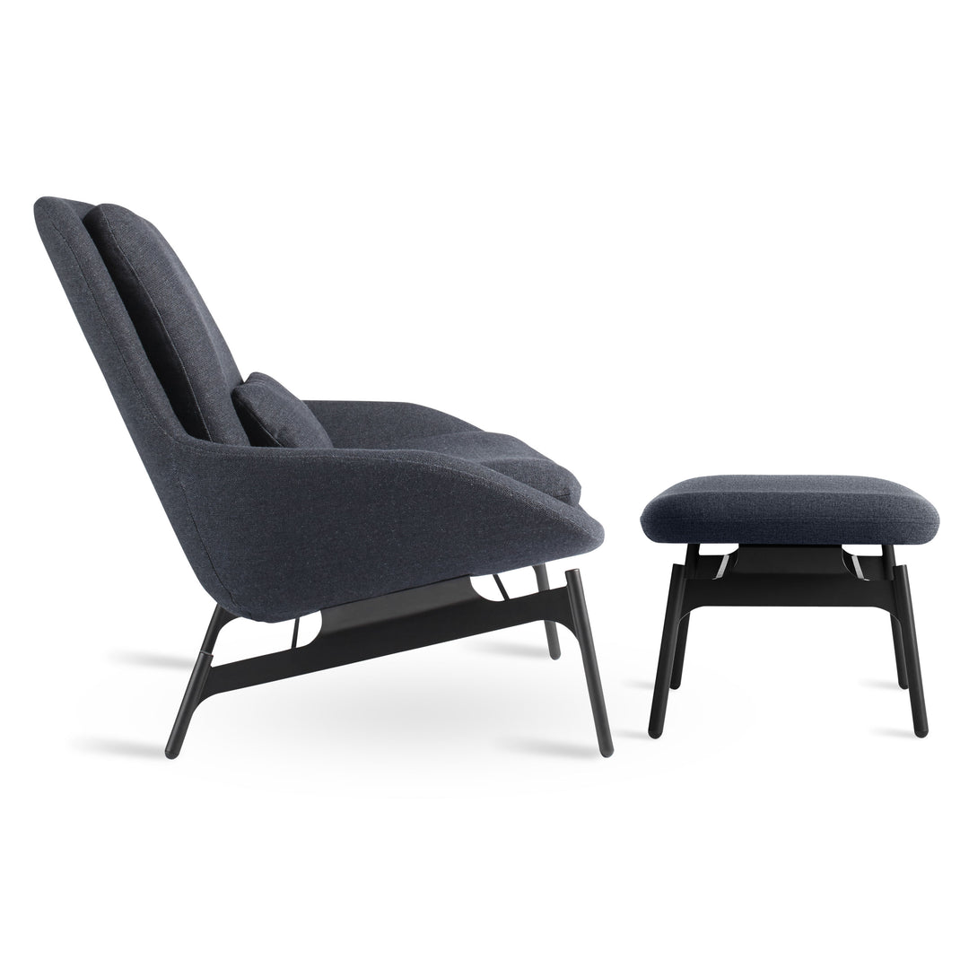 Field Lounge Chair