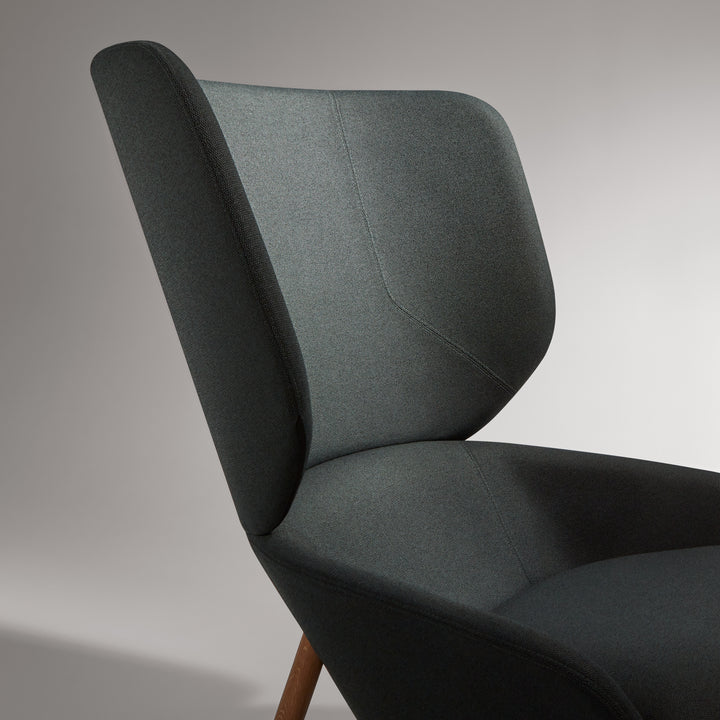 Heads Up Lounge Chair