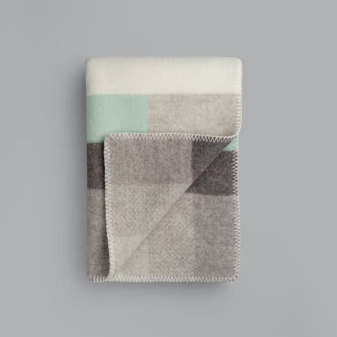 Mikkel Lambswool Blanket