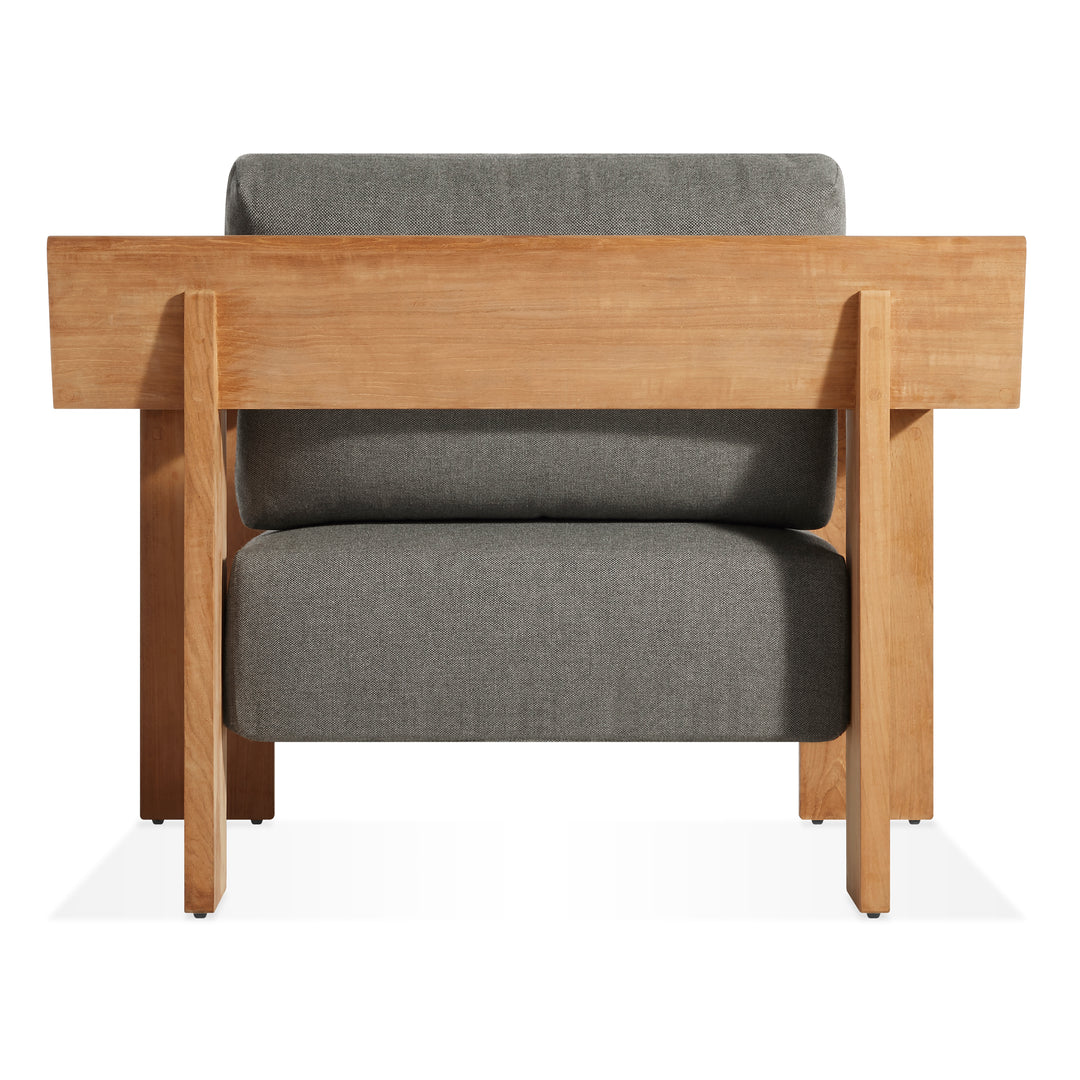 Ridge Outdoor Lounge Chair