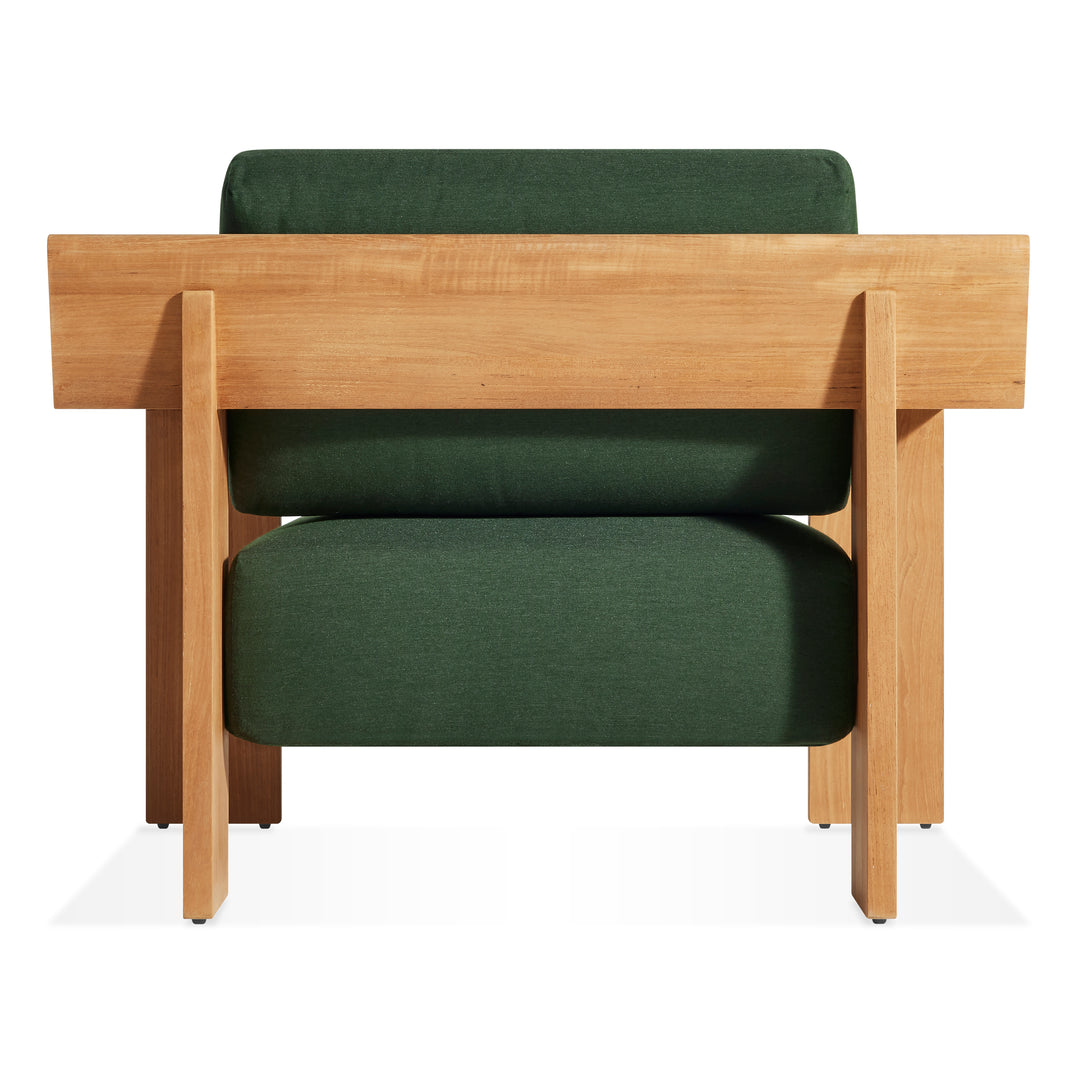 Ridge Outdoor Lounge Chair