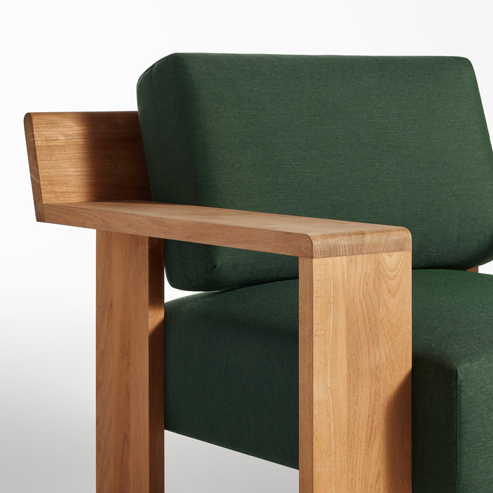 Ridge Outdoor Lounge Chair