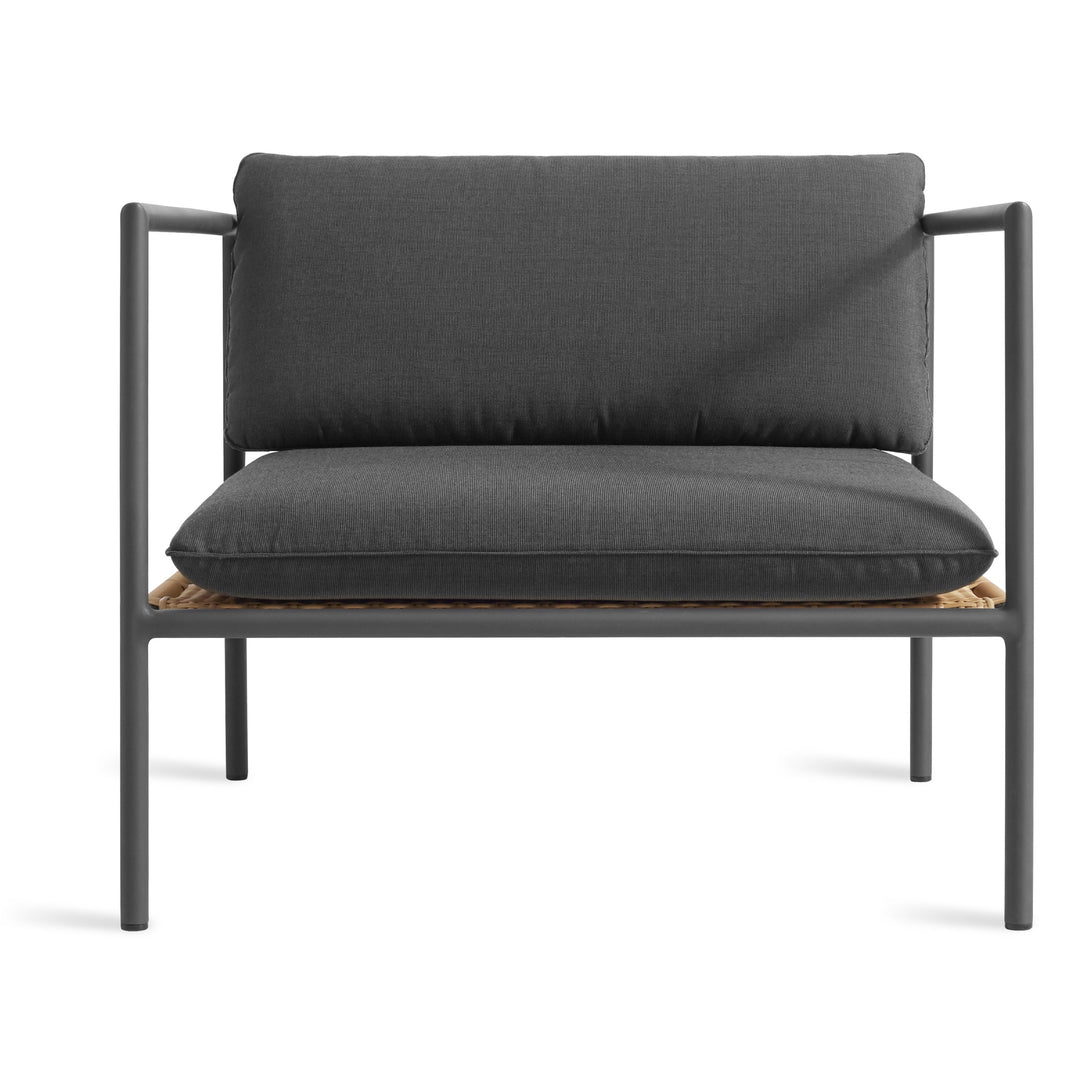 Dog Days Outdoor Lounge Chair