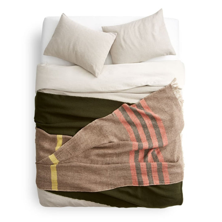 Lovely Linen Throw