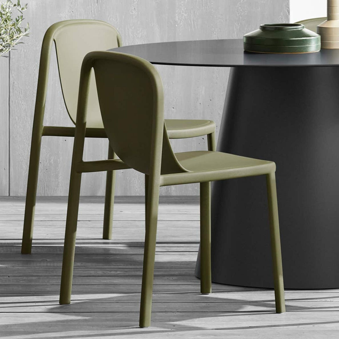 Decade Chair