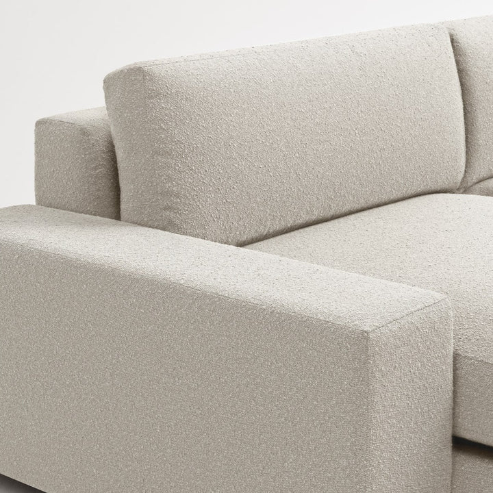 Esker Sofa w/ Chaise