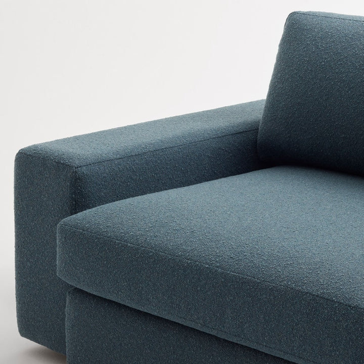 Esker Sofa w/ Chaise