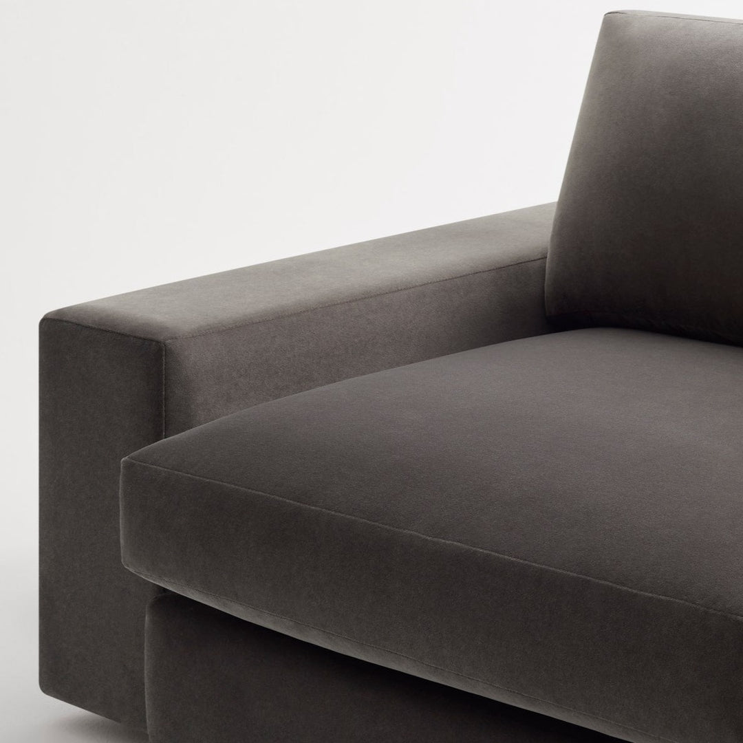 Esker Sofa w/ Chaise
