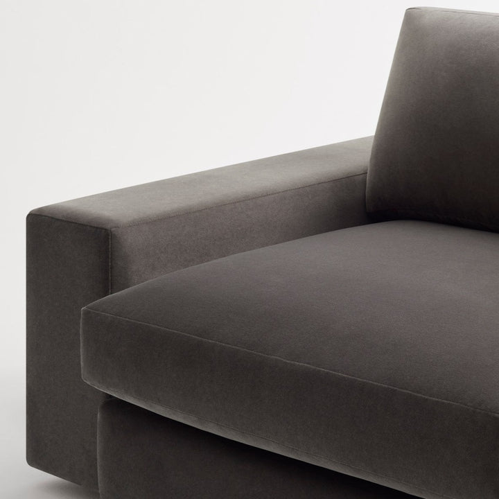 Esker Sofa w/ Chaise
