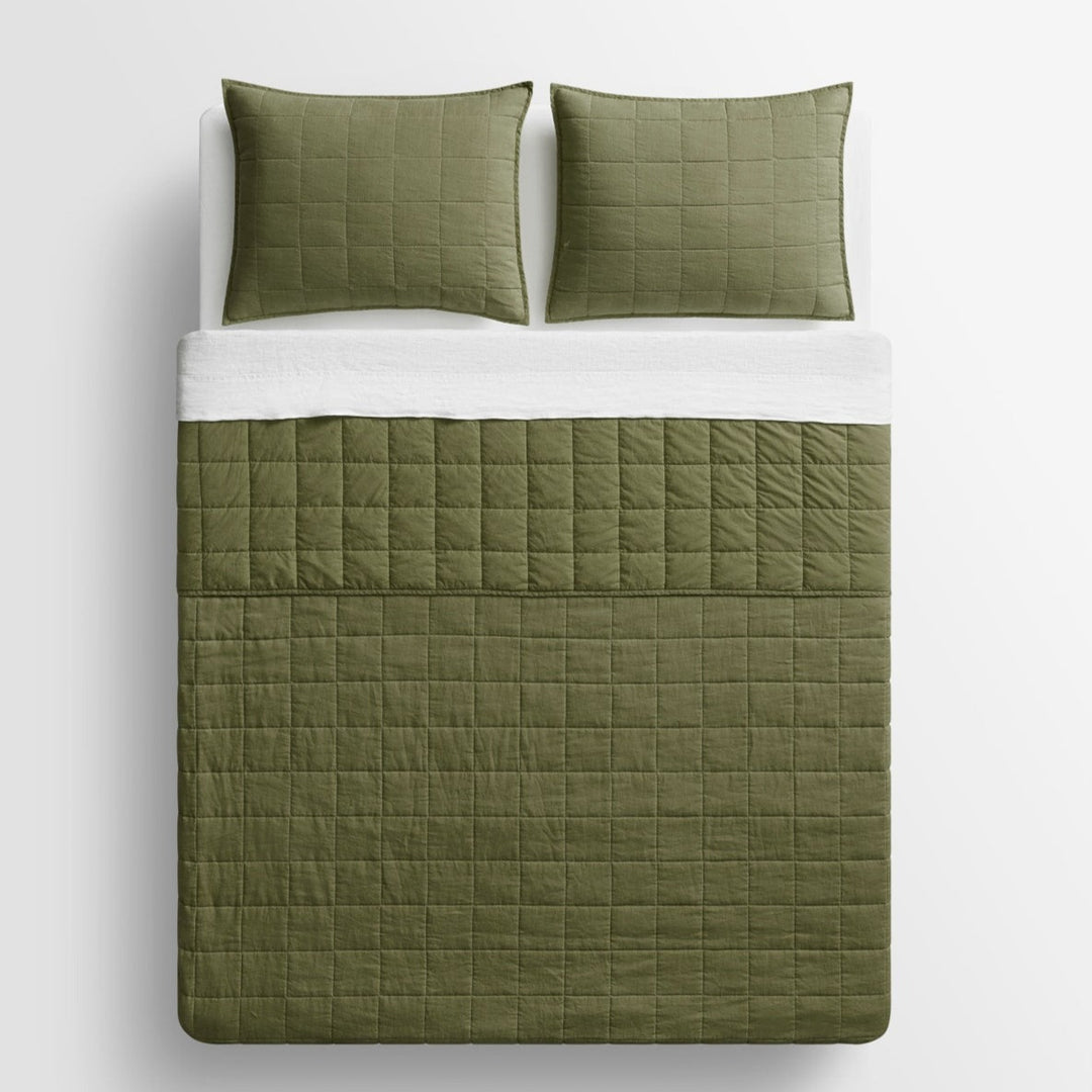 Ester Linen Quilt Set
