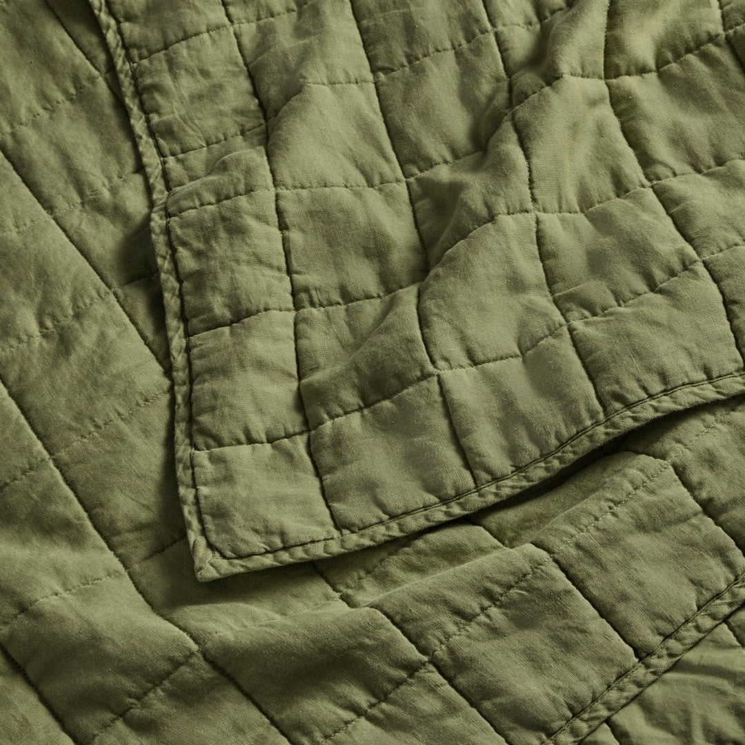 Ester Linen Quilt Set