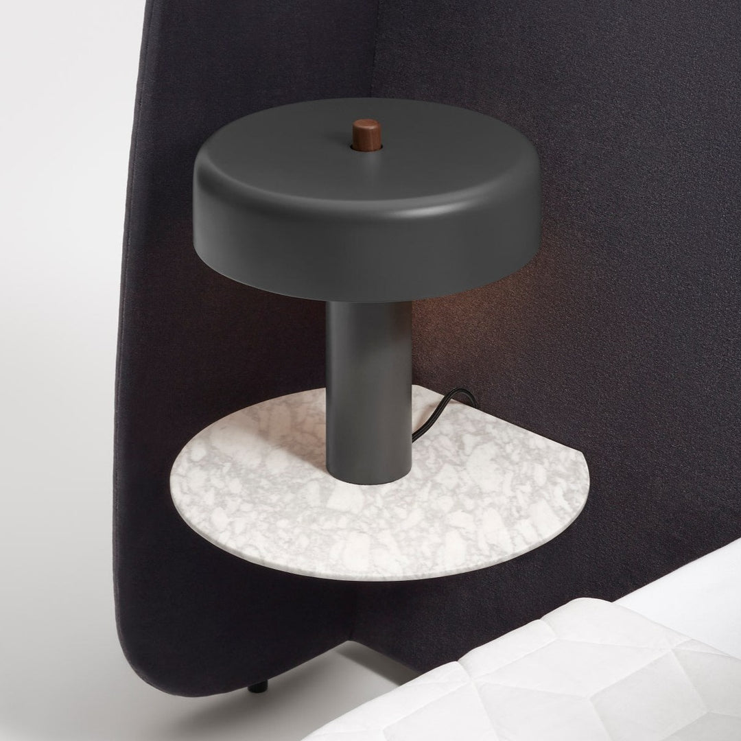 Hunker Bed