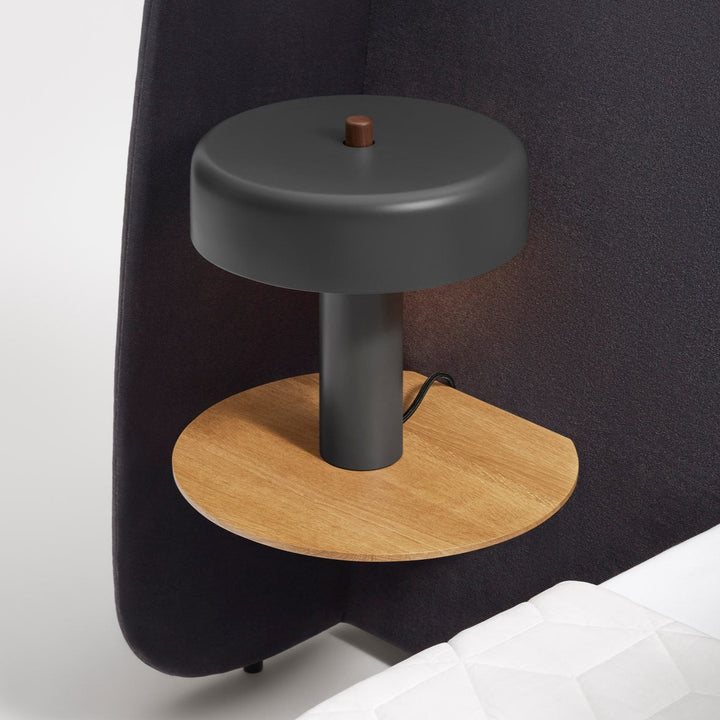 Hunker Bed