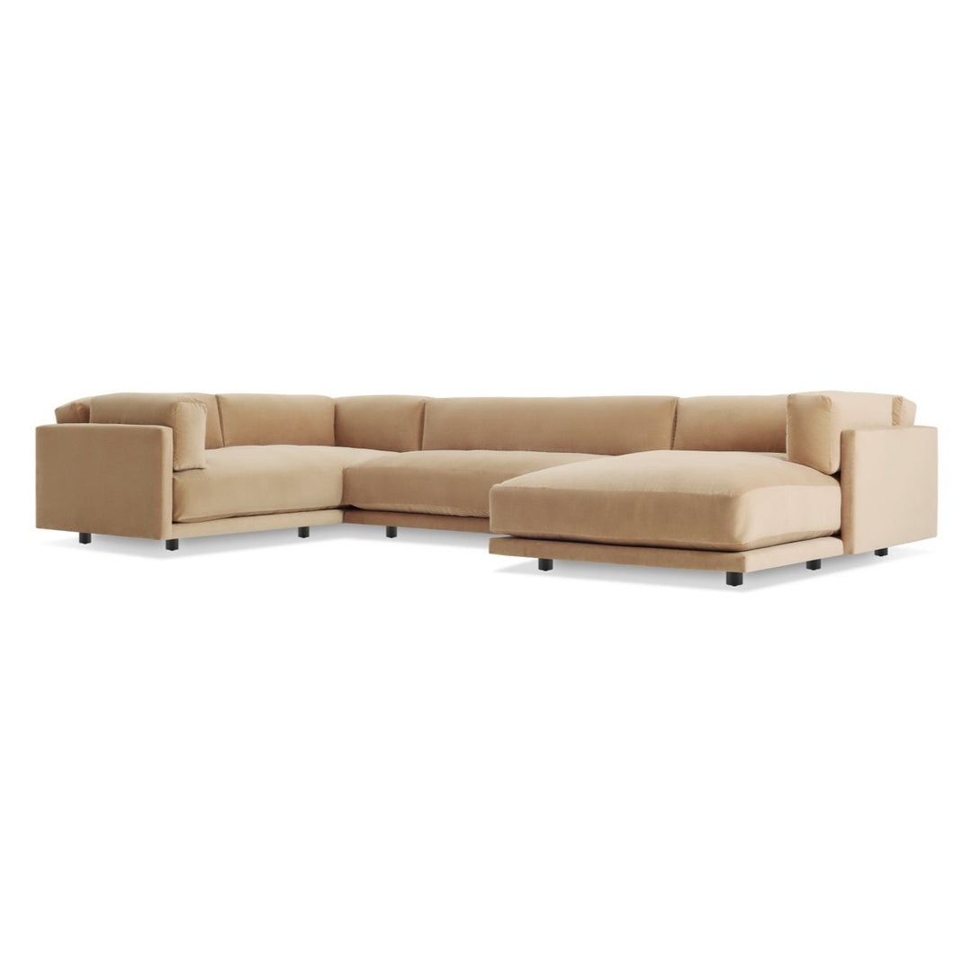 Sunday L Sectional Sofa w/ Chaise