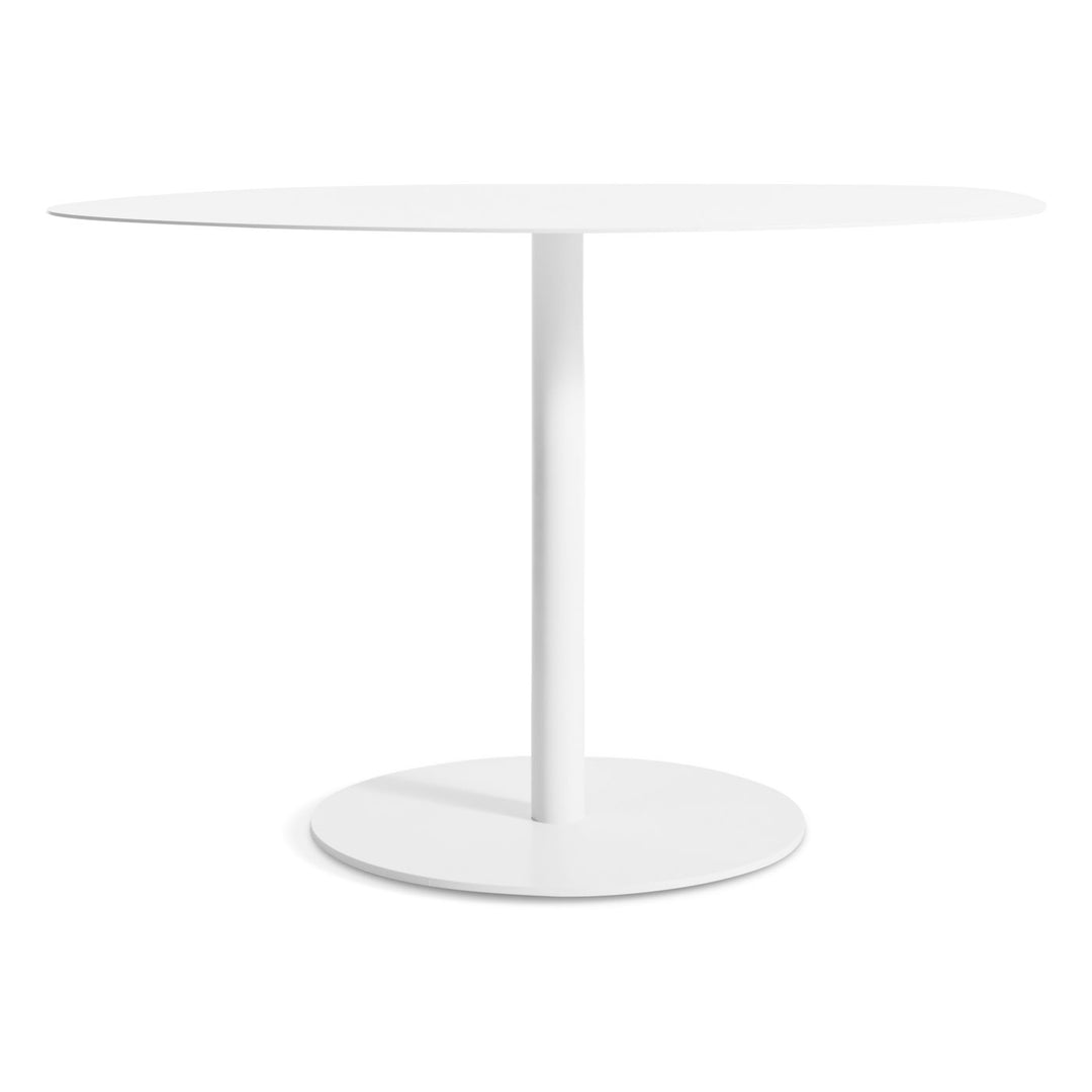 Swole Medium Table