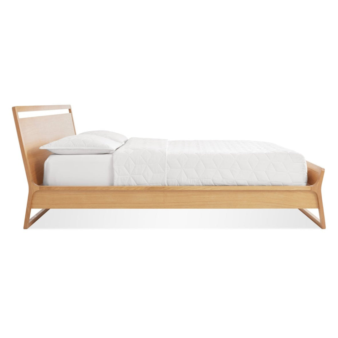 Woodrow Bed