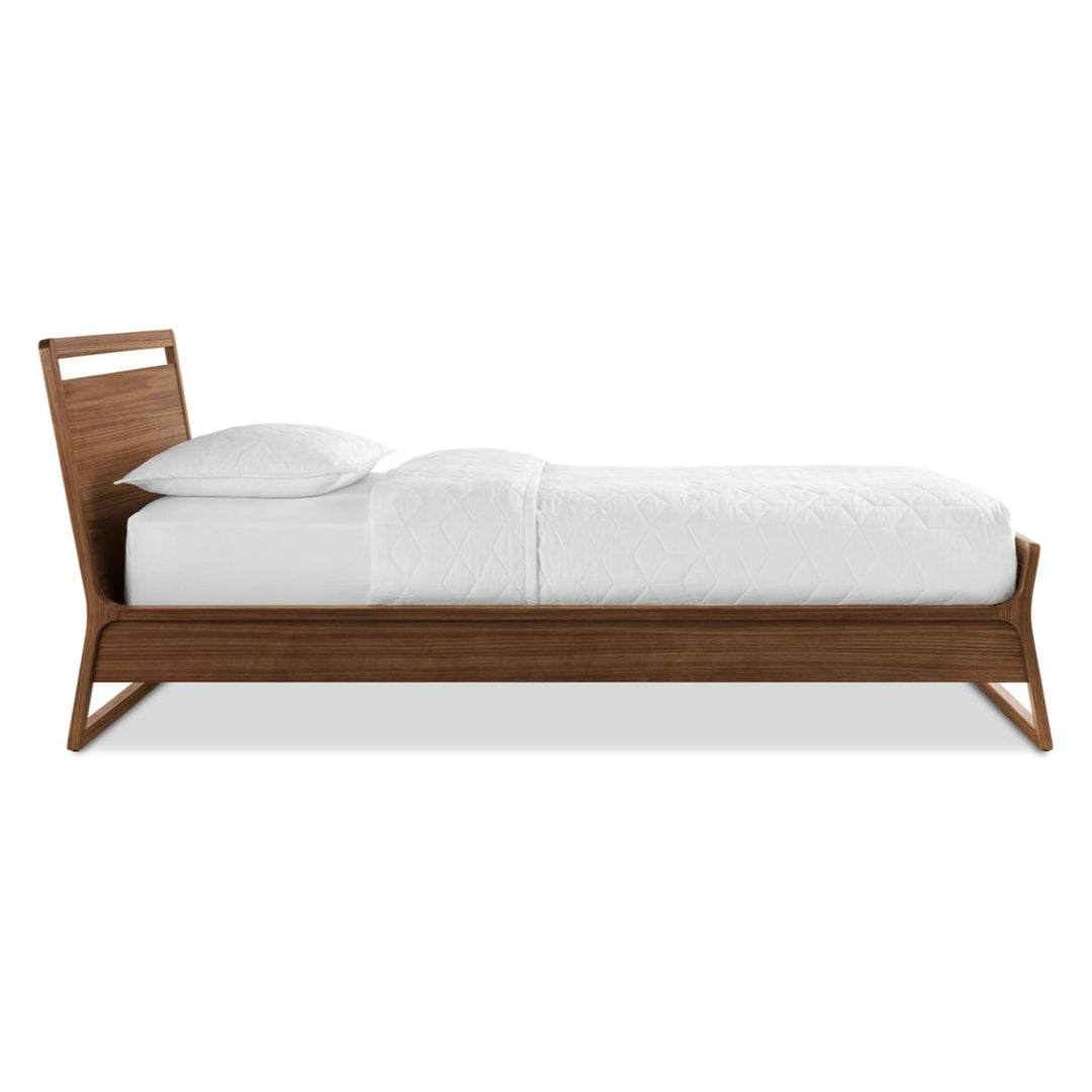 Woodrow Bed
