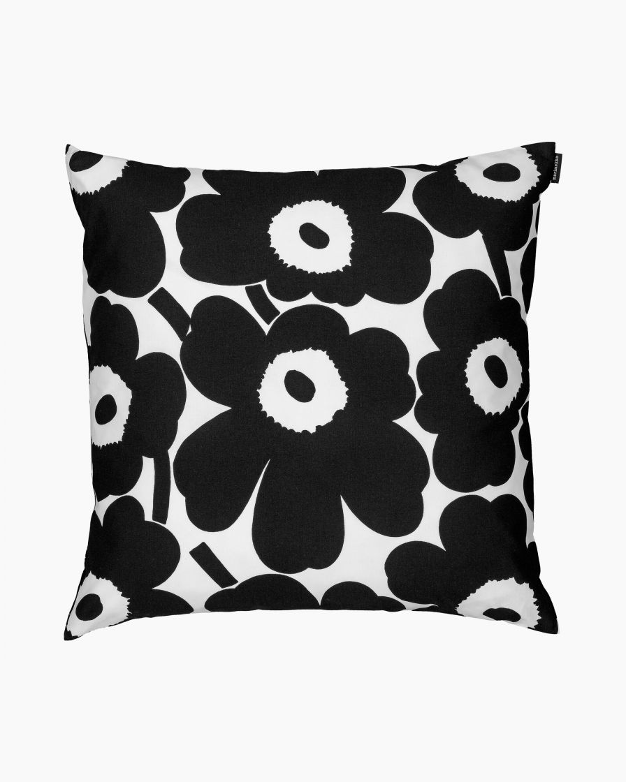 pieni unikko black cushion cover