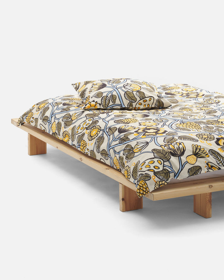 tiara euro duvet cover - queen