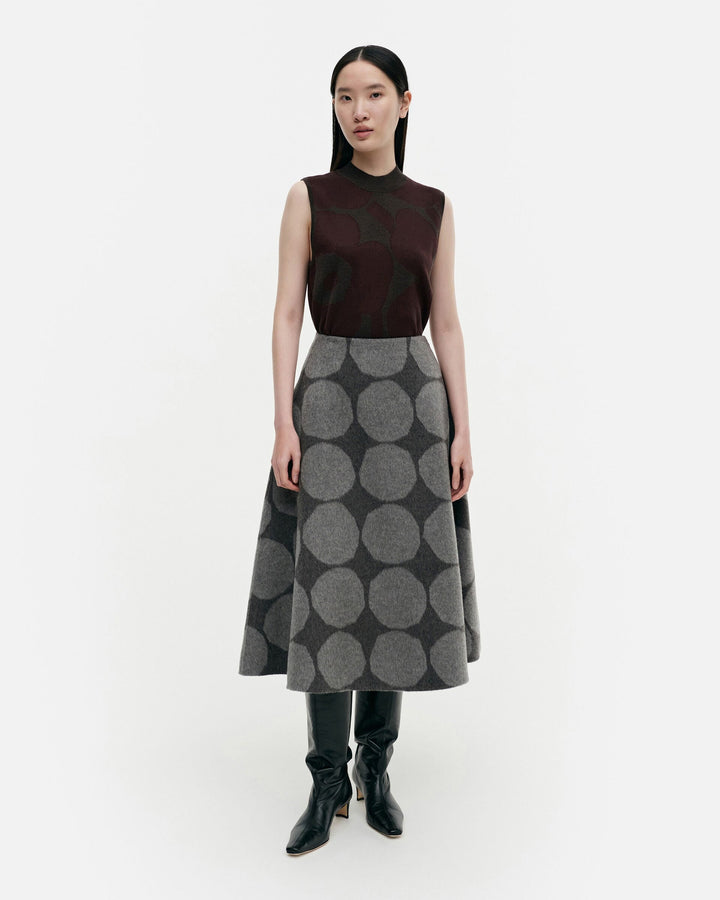 epistyyli kivet - wool skirt