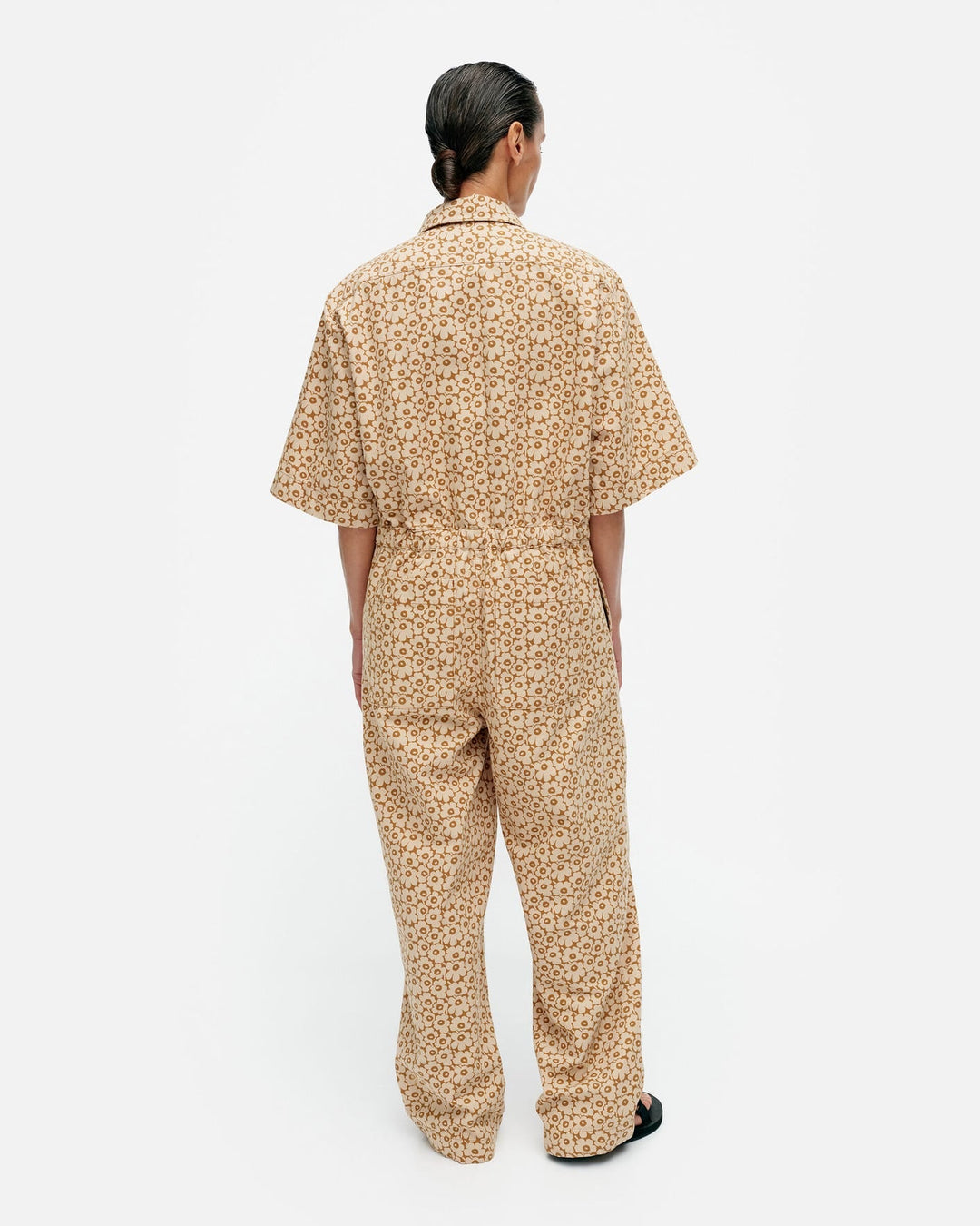 kukkein unikko - cotton overall - tan