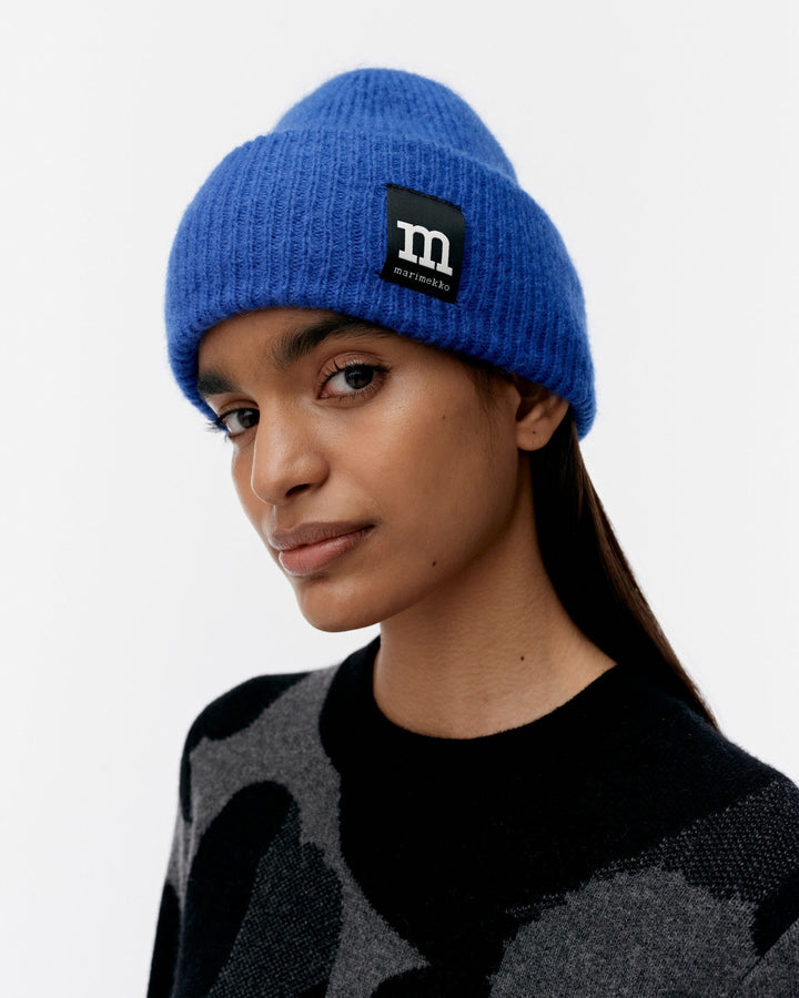 sumut solid knitted toque - blue