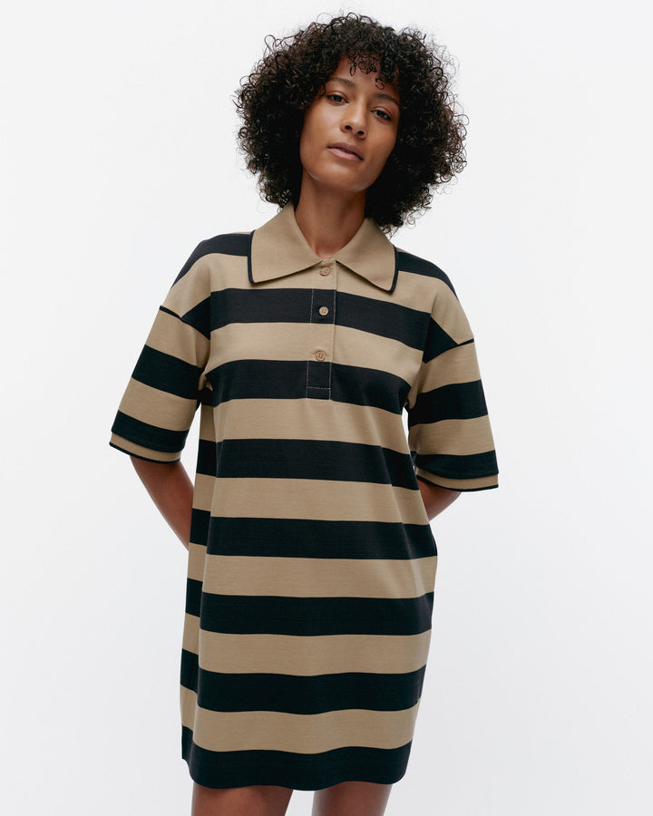 referenssi raita tunic